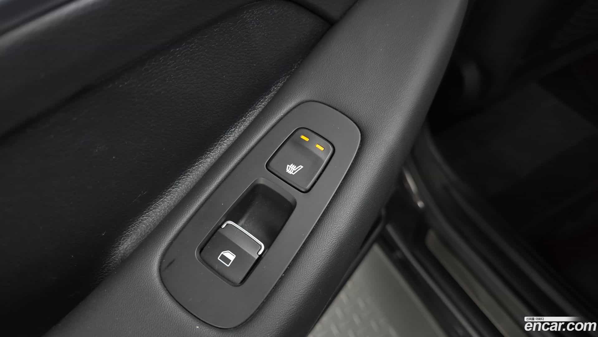 Sonata Hyundai 2019.4-OPTION-023