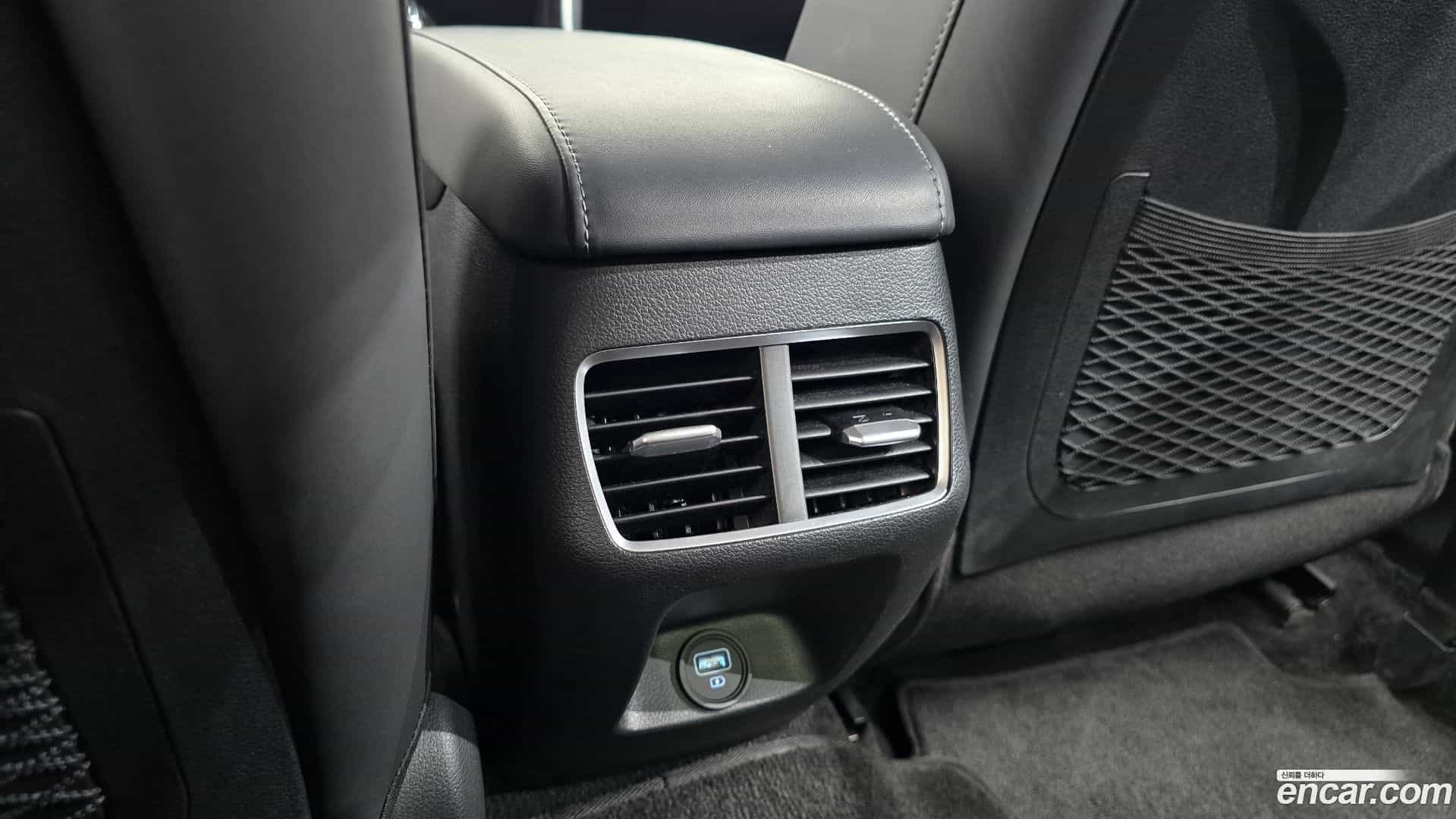 Sonata Hyundai 2019.4-OPTION-040