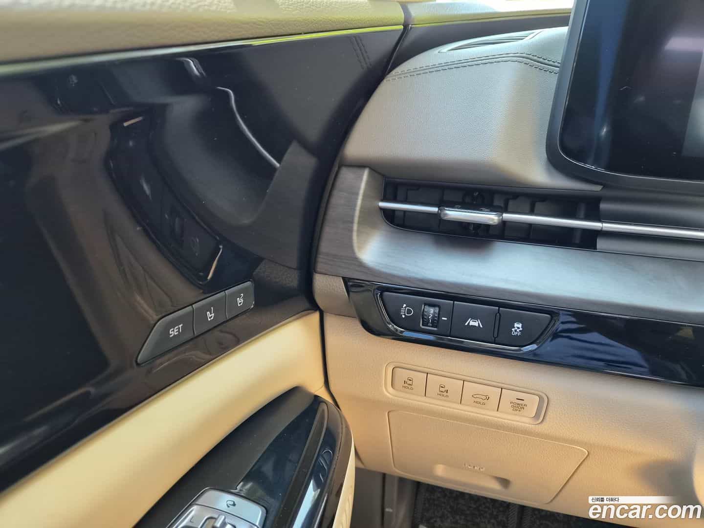 Canival Kia 2022.5-OPTION-022