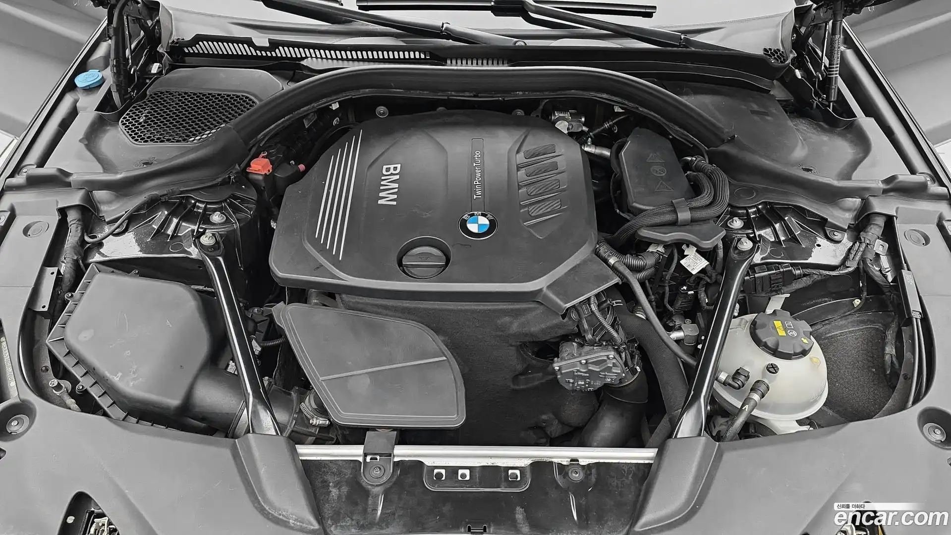 5-Series BMW 2017.4-OUTER-006