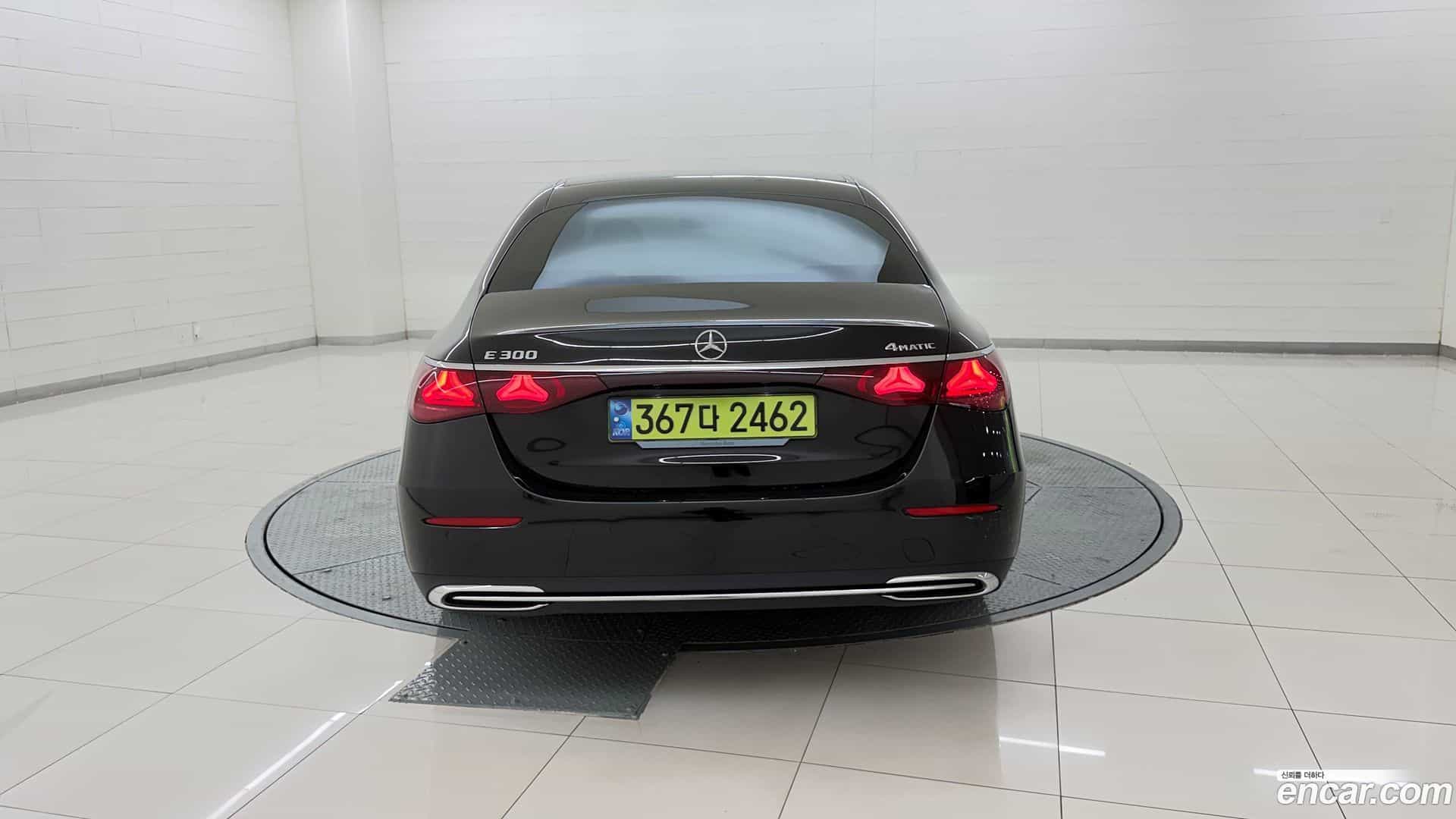 E-Class Mercedes-Benz 2024.0-OUTER-004
