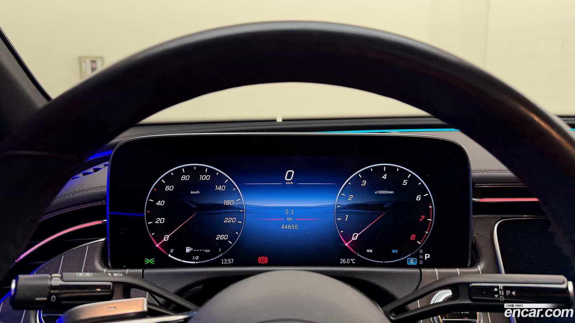 E-Class Mercedes-Benz 2024.0-OPTION-018