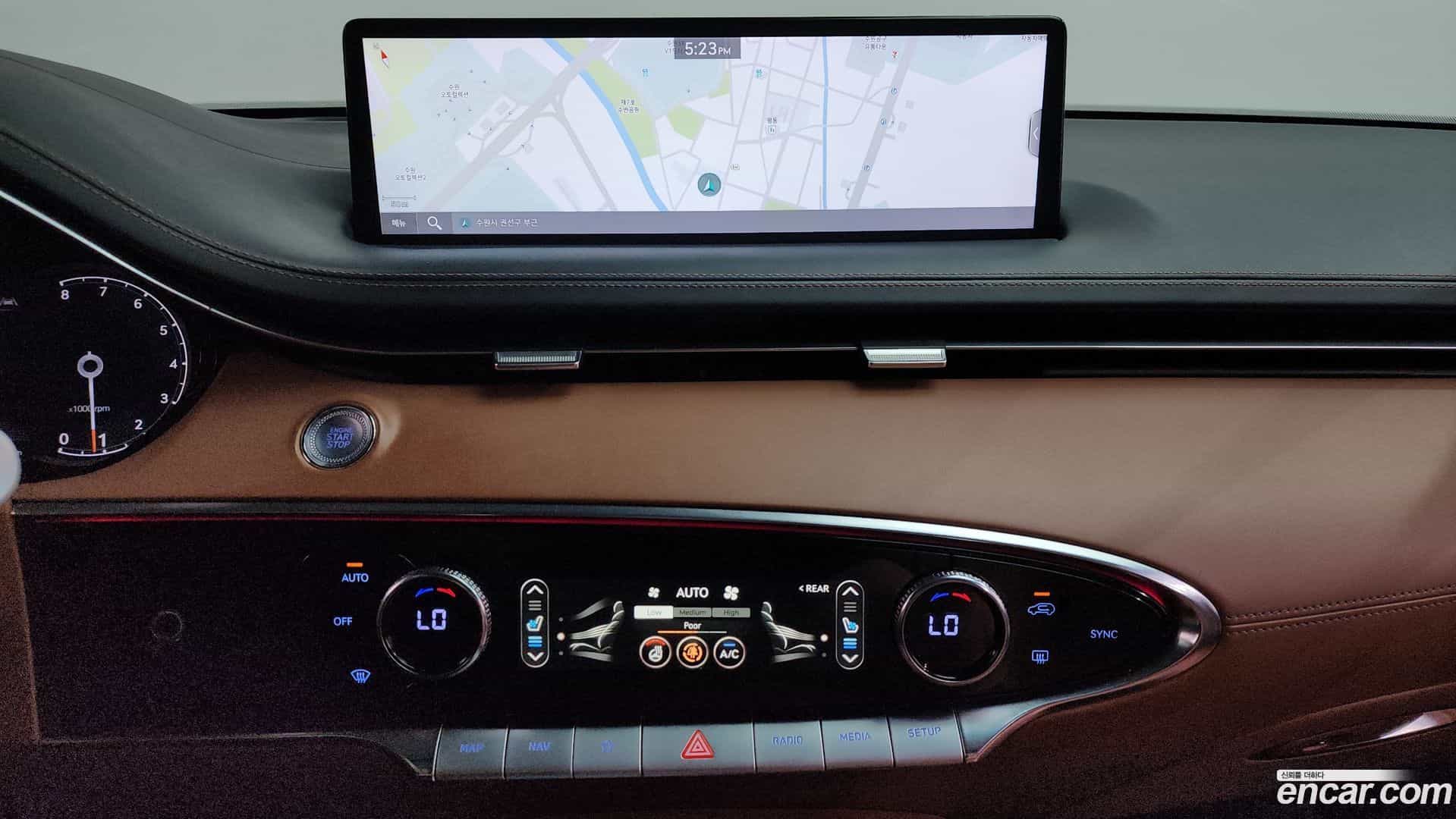GV70 Genesis 2022.2-OPTION-016