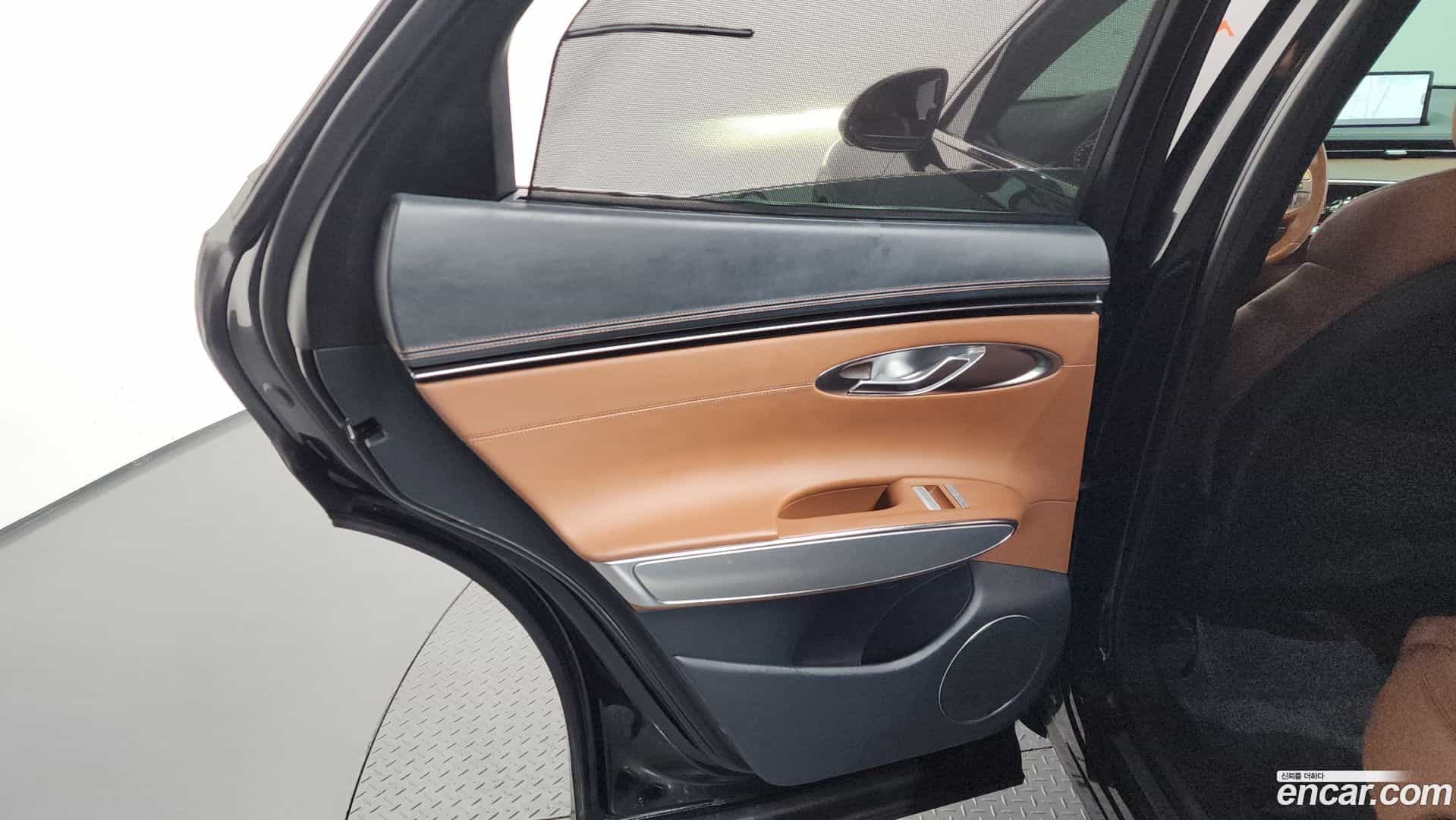 GV70 Genesis 2022.2-INNER-035