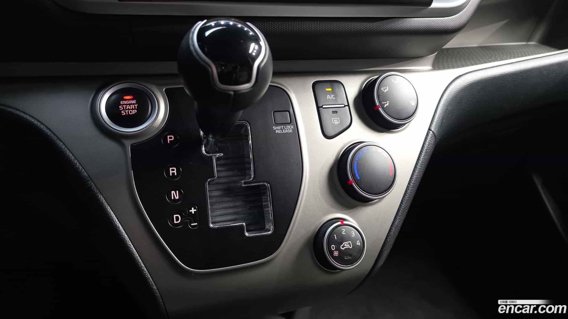 RAY Kia 2021.6-INNER-009