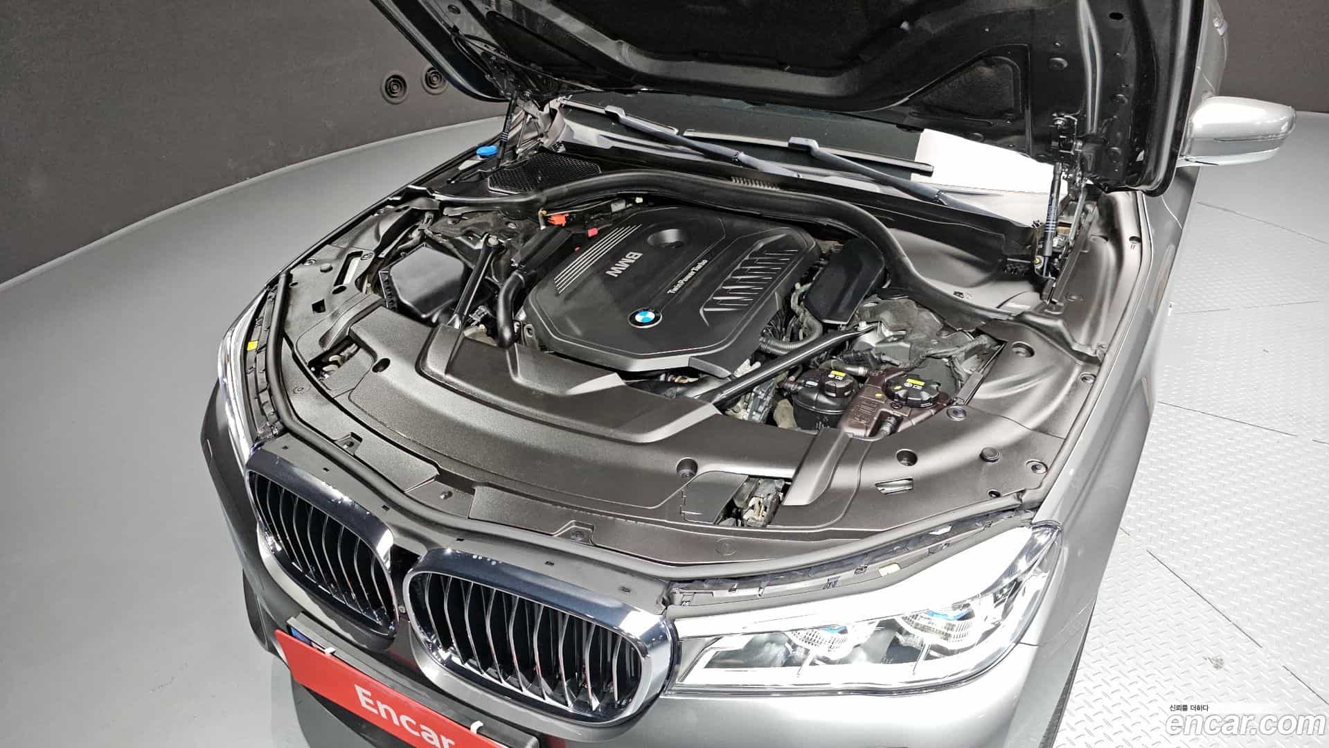 7-Series BMW 2018.1-OUTER-006