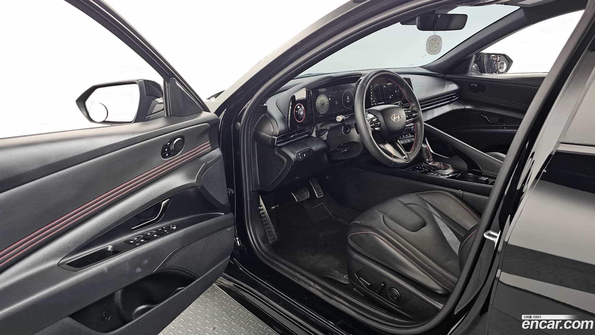 AVANTE Hyundai 2025.4-INNER-010