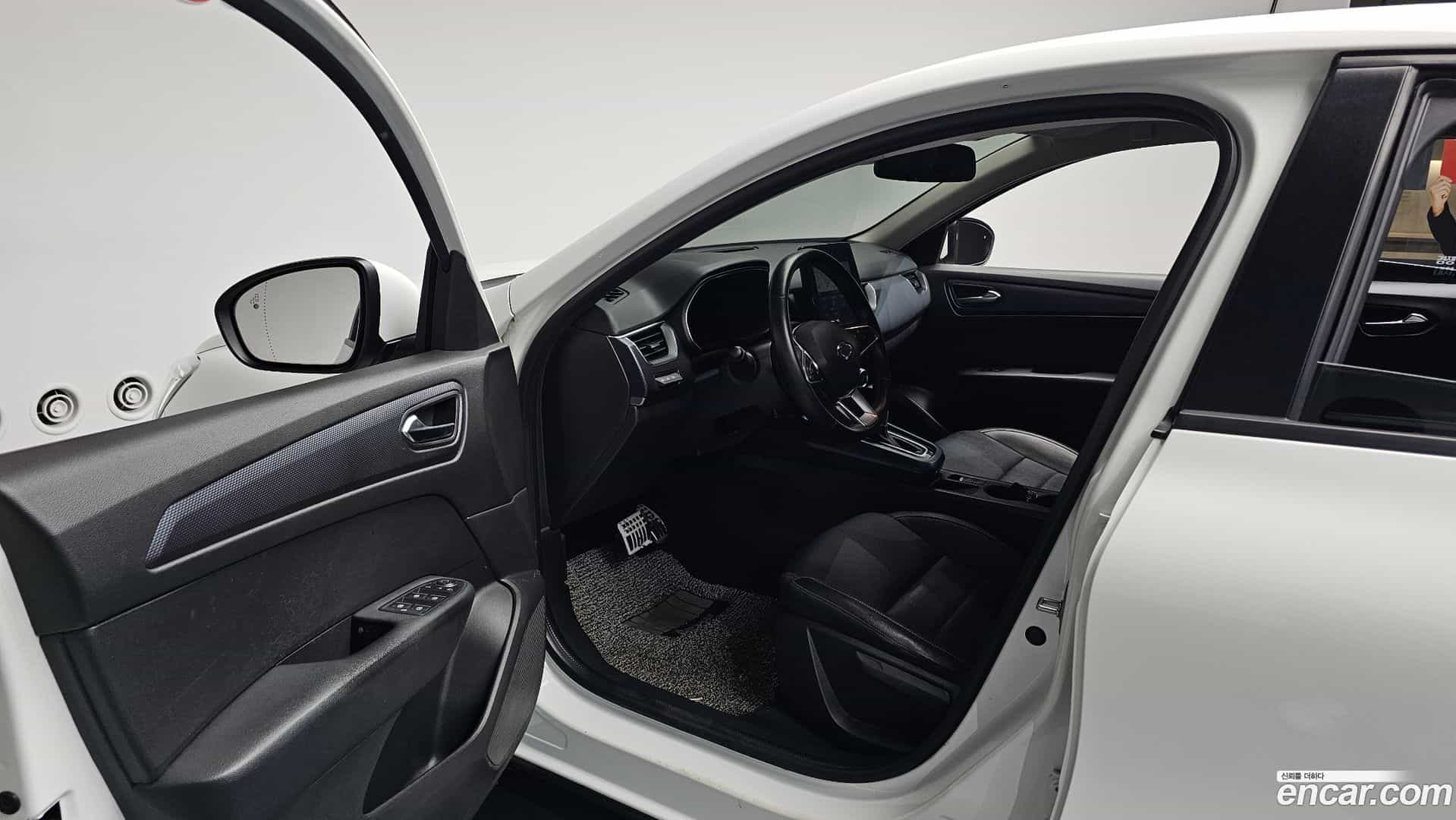 XM3 Renault Korea 2020.11-INNER-010