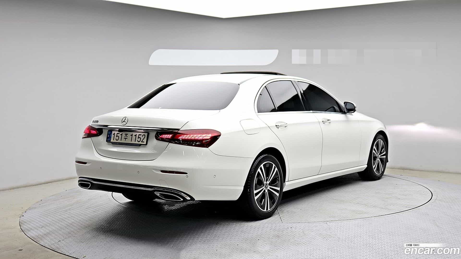 E-Class Mercedes-Benz 2021.4-OUTER-002