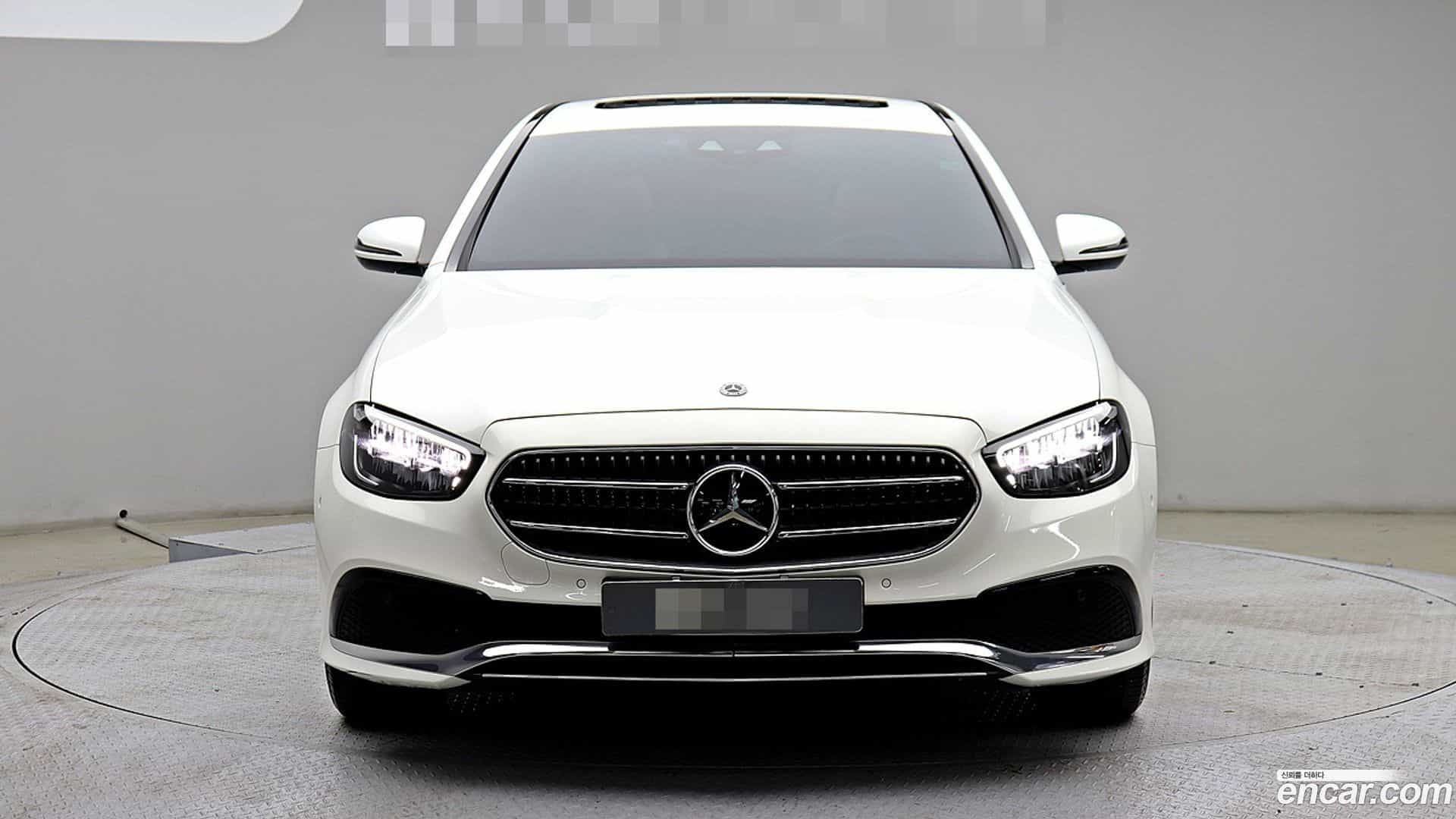 E-Class Mercedes-Benz 2021.4-OUTER-003