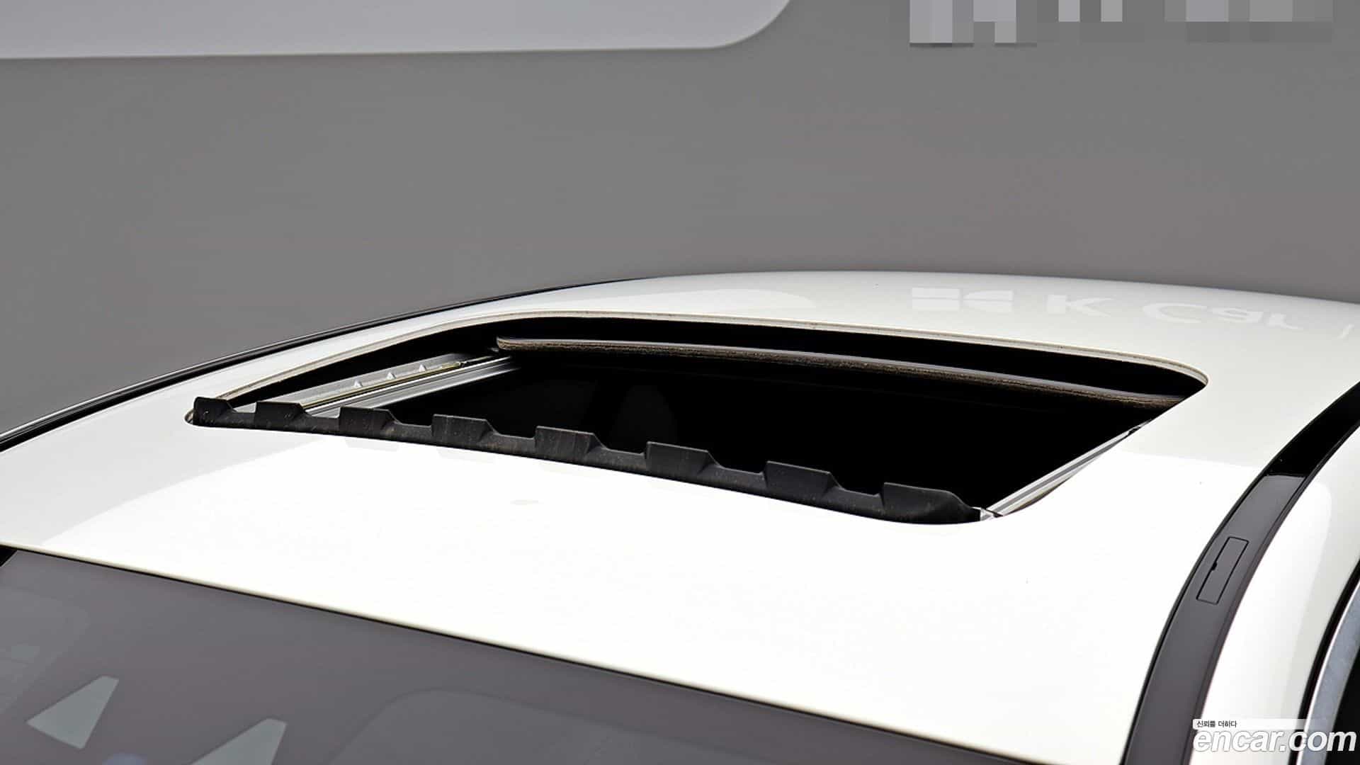 E-Class Mercedes-Benz 2021.4-INNER-009