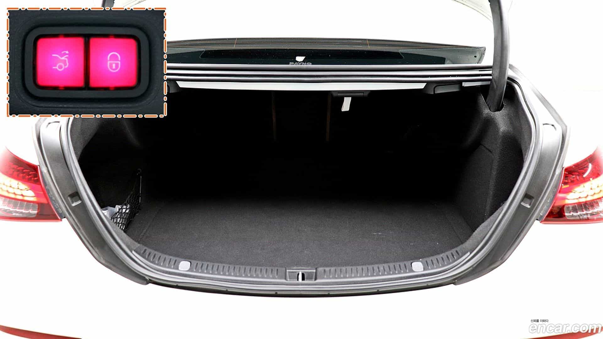 E-Class Mercedes-Benz 2021.4-OPTION-023