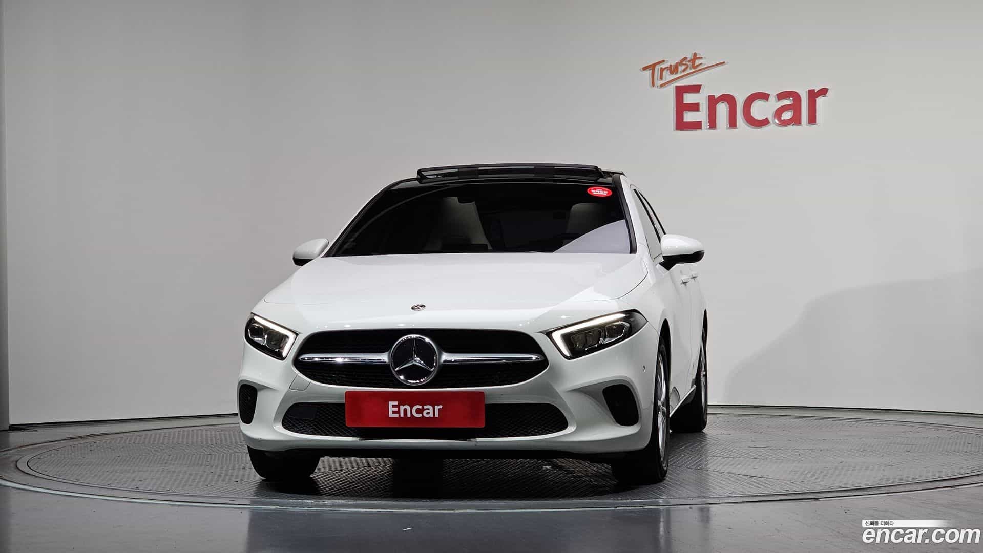A-Class Mercedes-Benz 2019.8-OUTER-003