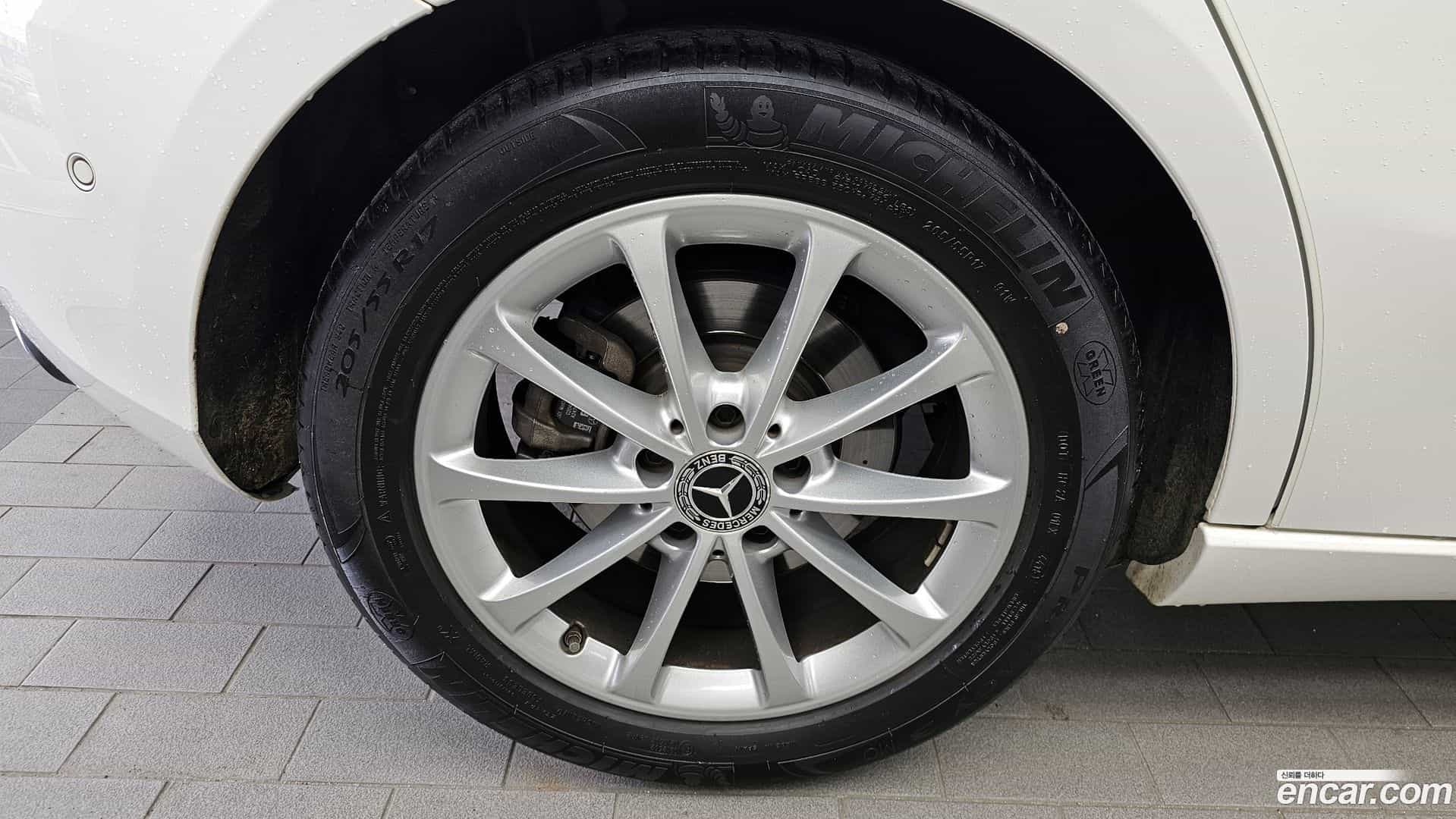 A-Class Mercedes-Benz 2019.8-OUTER-005