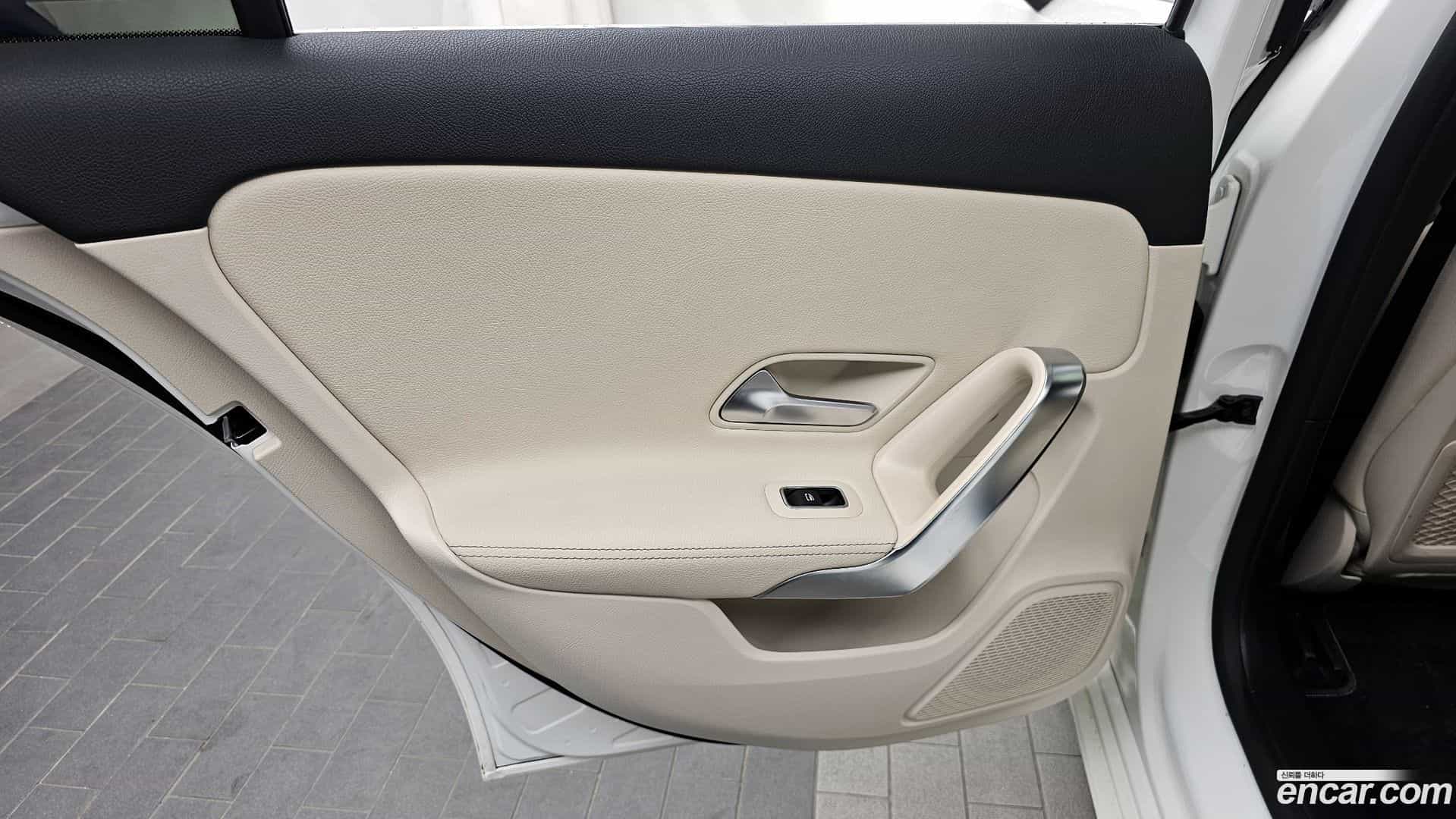 A-Class Mercedes-Benz 2019.8-INNER-035