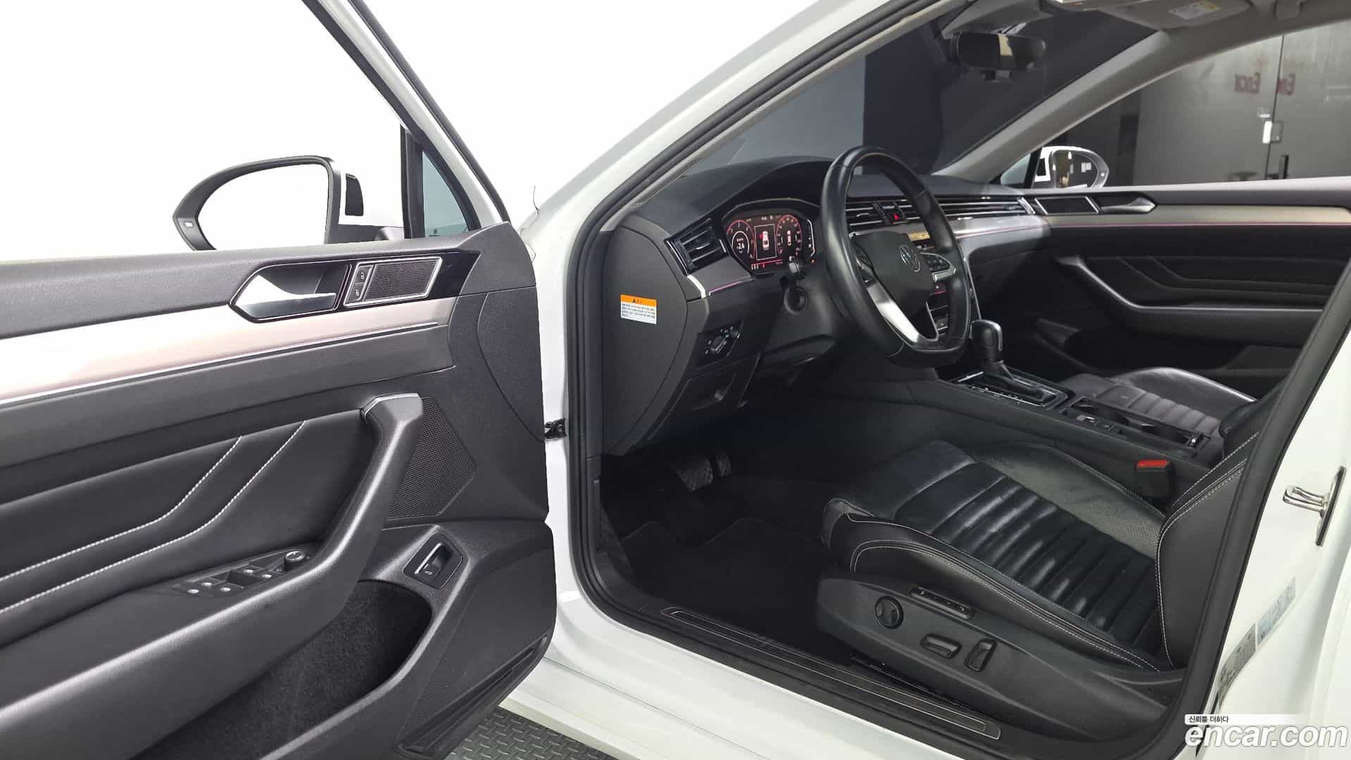 Passat Volkswagen 2022.7-INNER-010