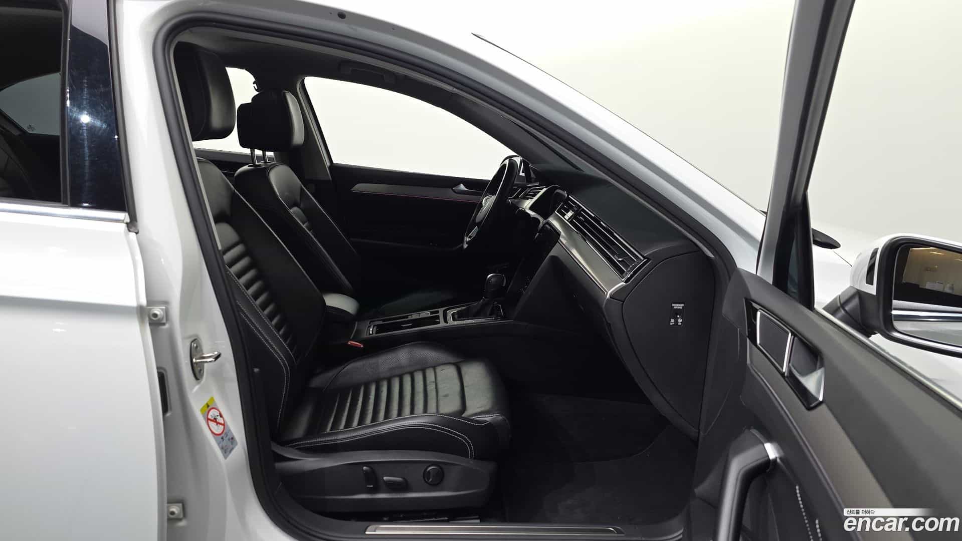 Passat Volkswagen 2022.7-OPTION-015