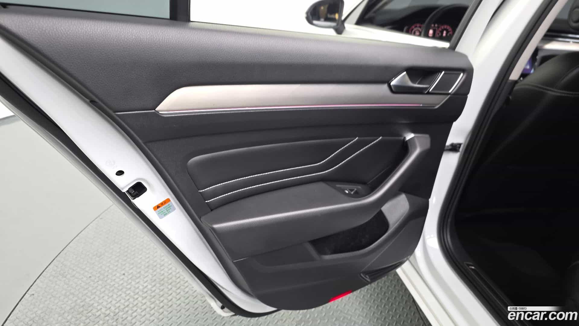Passat Volkswagen 2022.7-INNER-035