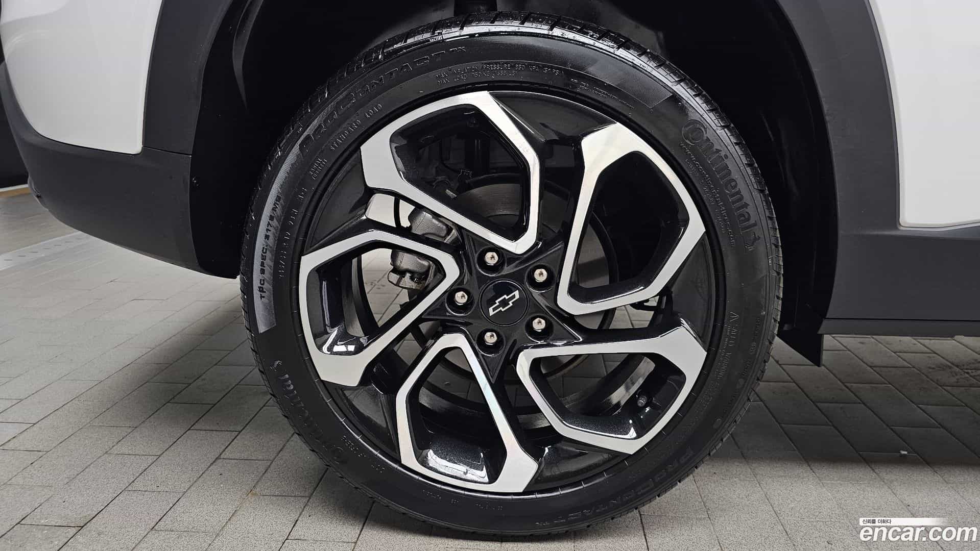 Trax Chevrolet 2023.6-OUTER-031