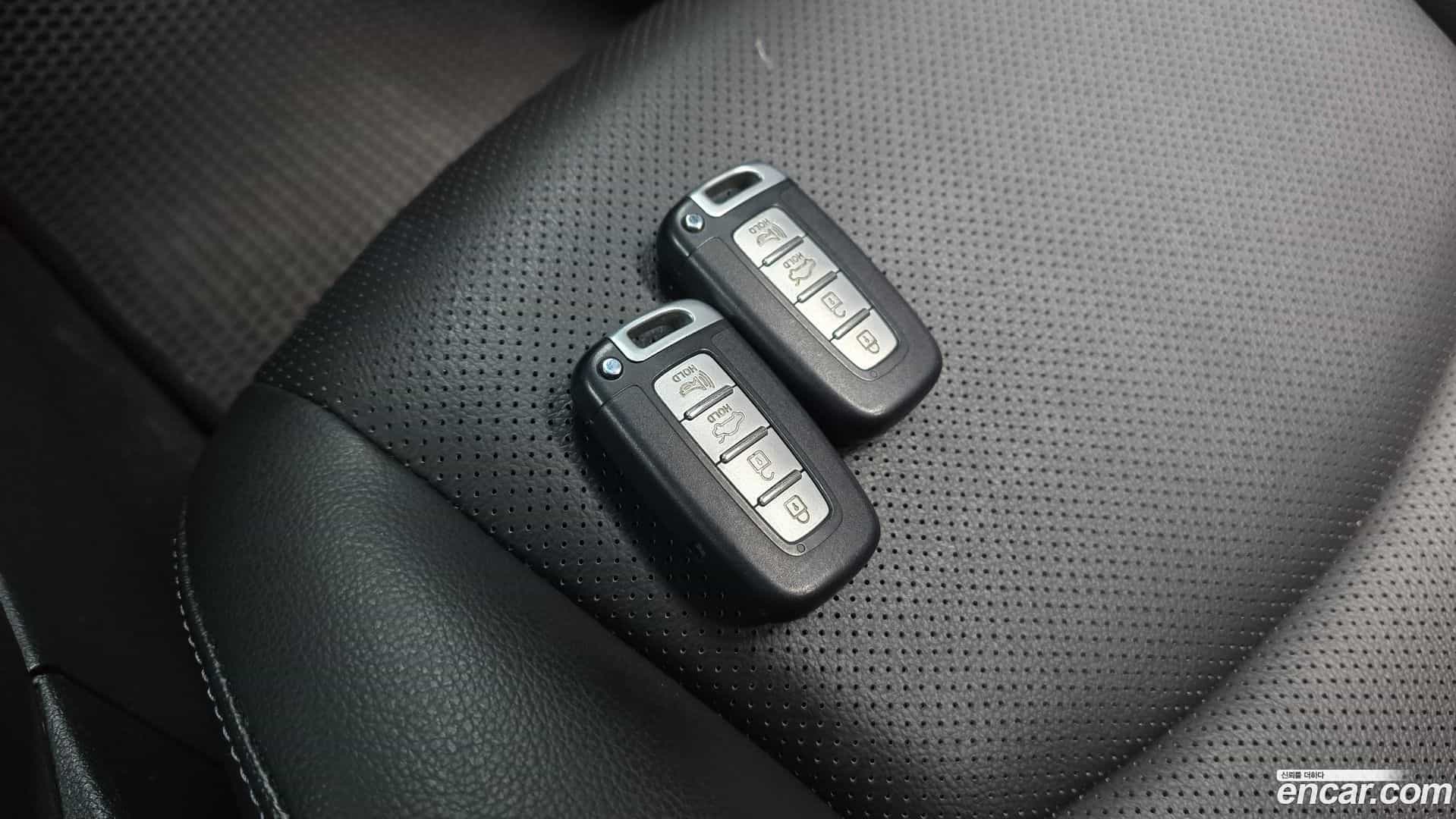 AVANTE Hyundai 2013.5-OPTION-022