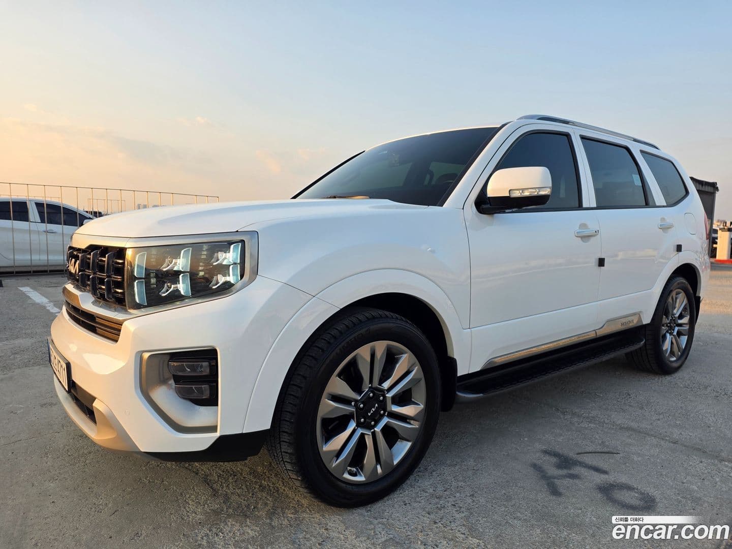 Main__Slider__Photo:Mohave Kia 2022.6-0