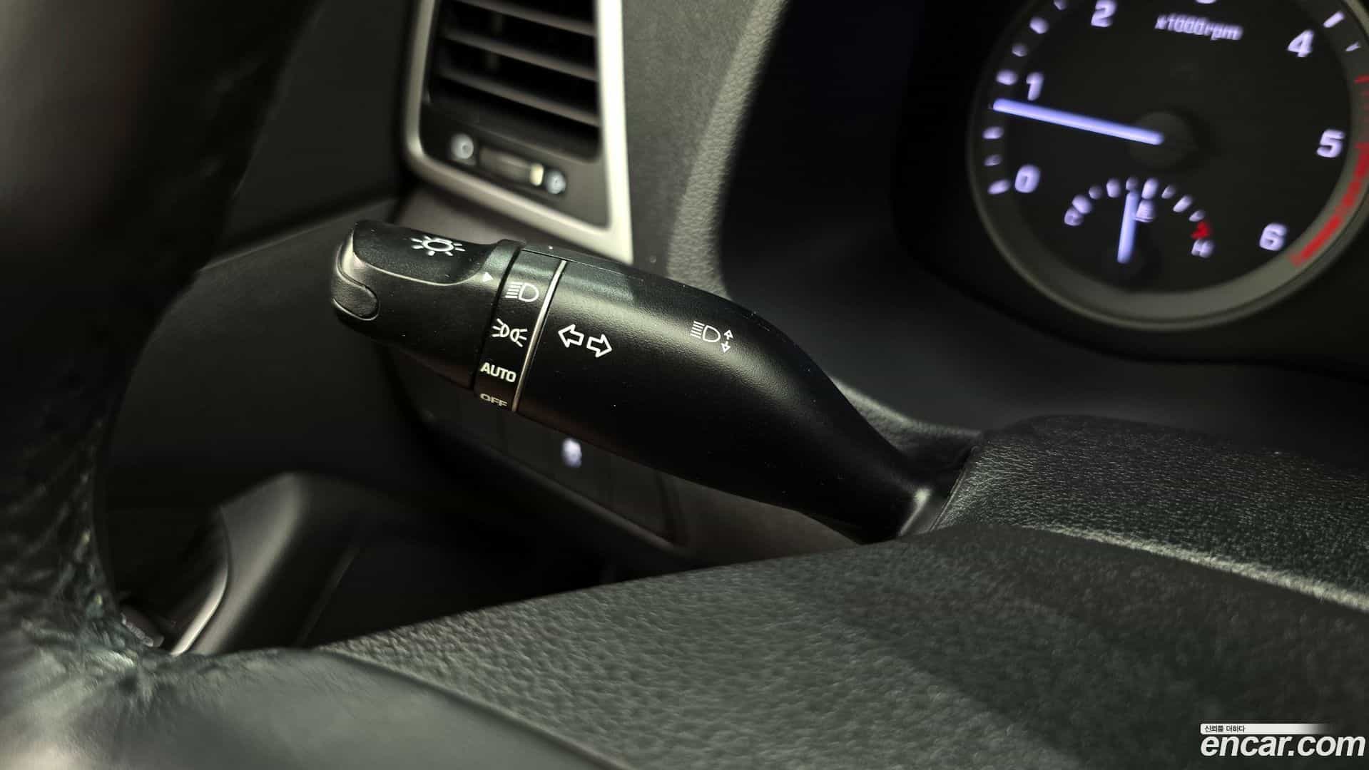 Tucson Hyundai 2017.10-OPTION-040