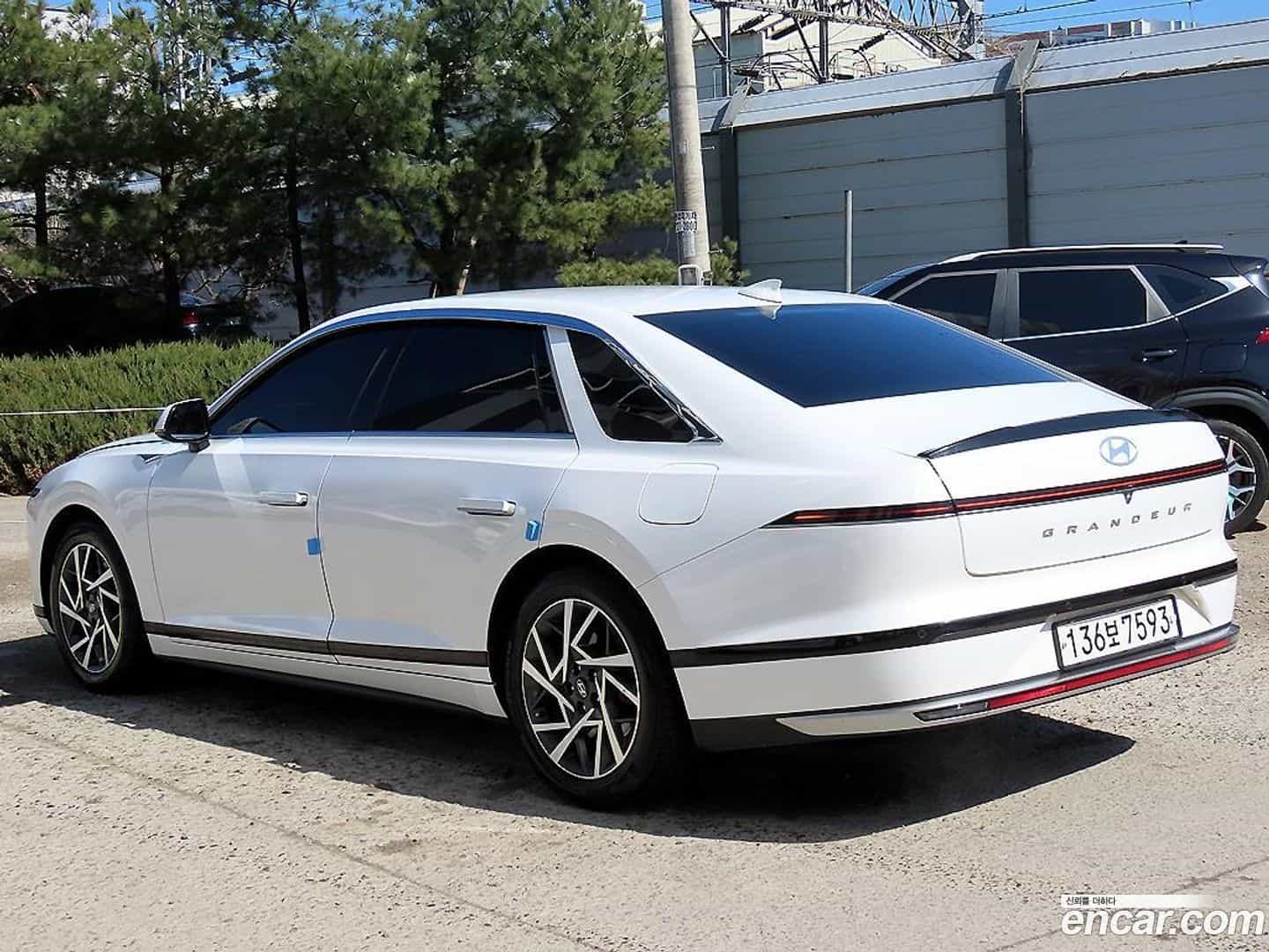 Grandeur Hyundai 2023.7-OUTER-003