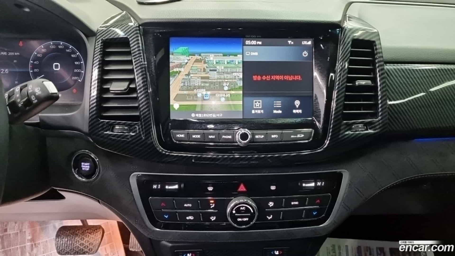 Rexton KG Mobility 2020.11-INNER-010