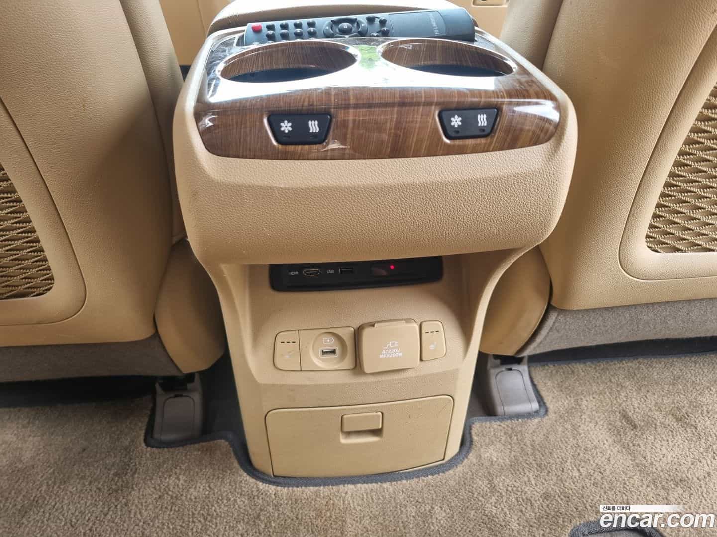 Canival Kia 2016.5-OPTION-018