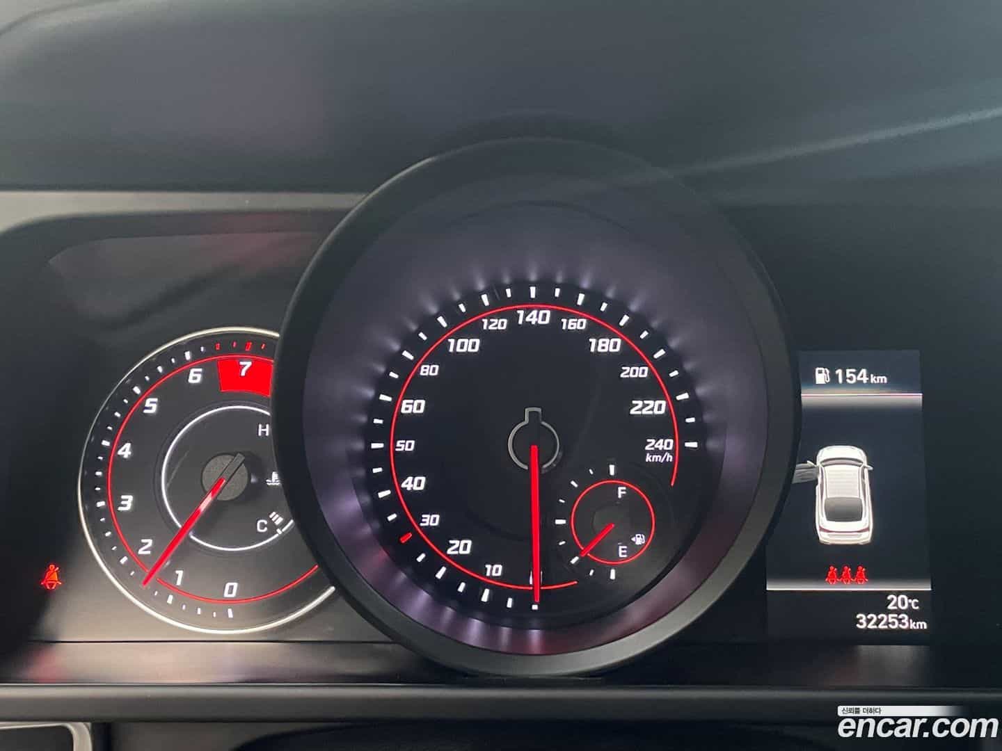 AVANTE Hyundai 2021.1-INNER-008