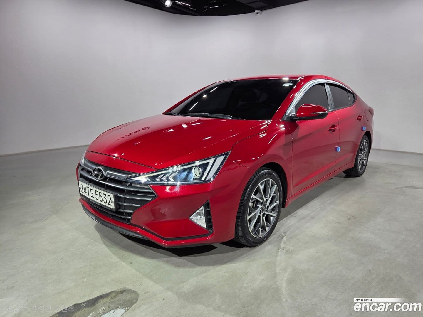 Main__Slider__Photo:AVANTE Hyundai 2019.2-0