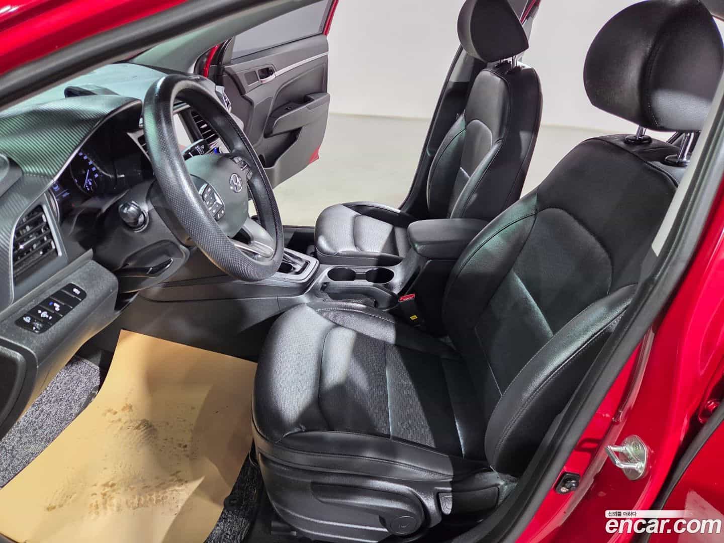 AVANTE Hyundai 2019.2-OPTION-016