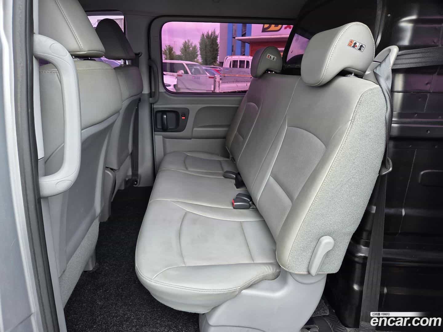 Starex Hyundai 2019.1-OPTION-020