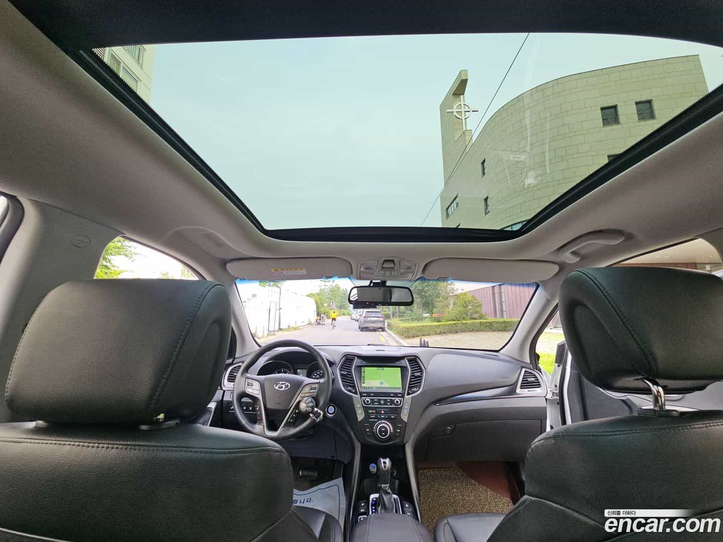 Santafe Hyundai 2017.8-OPTION-015