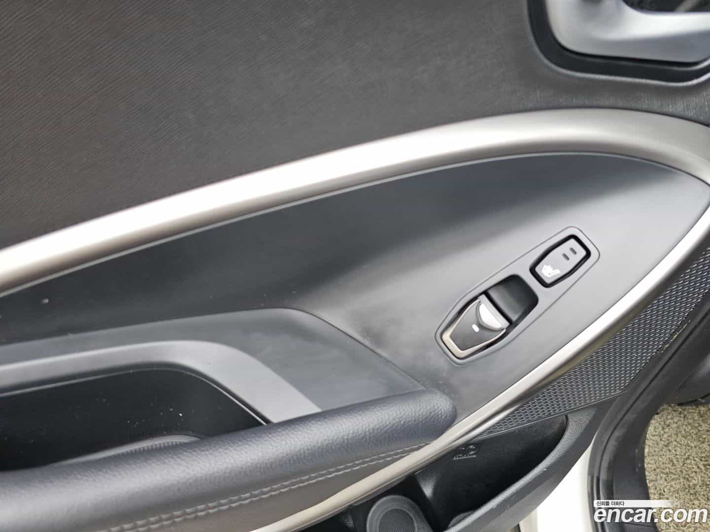 Santafe Hyundai 2017.8-OPTION-022
