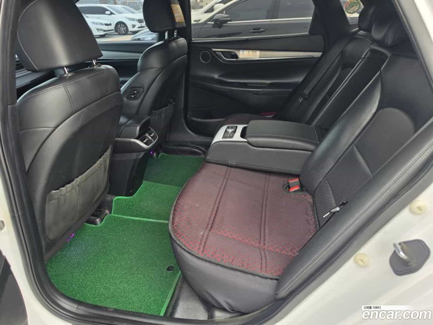 Grandeur Hyundai 2022.4-OPTION-019