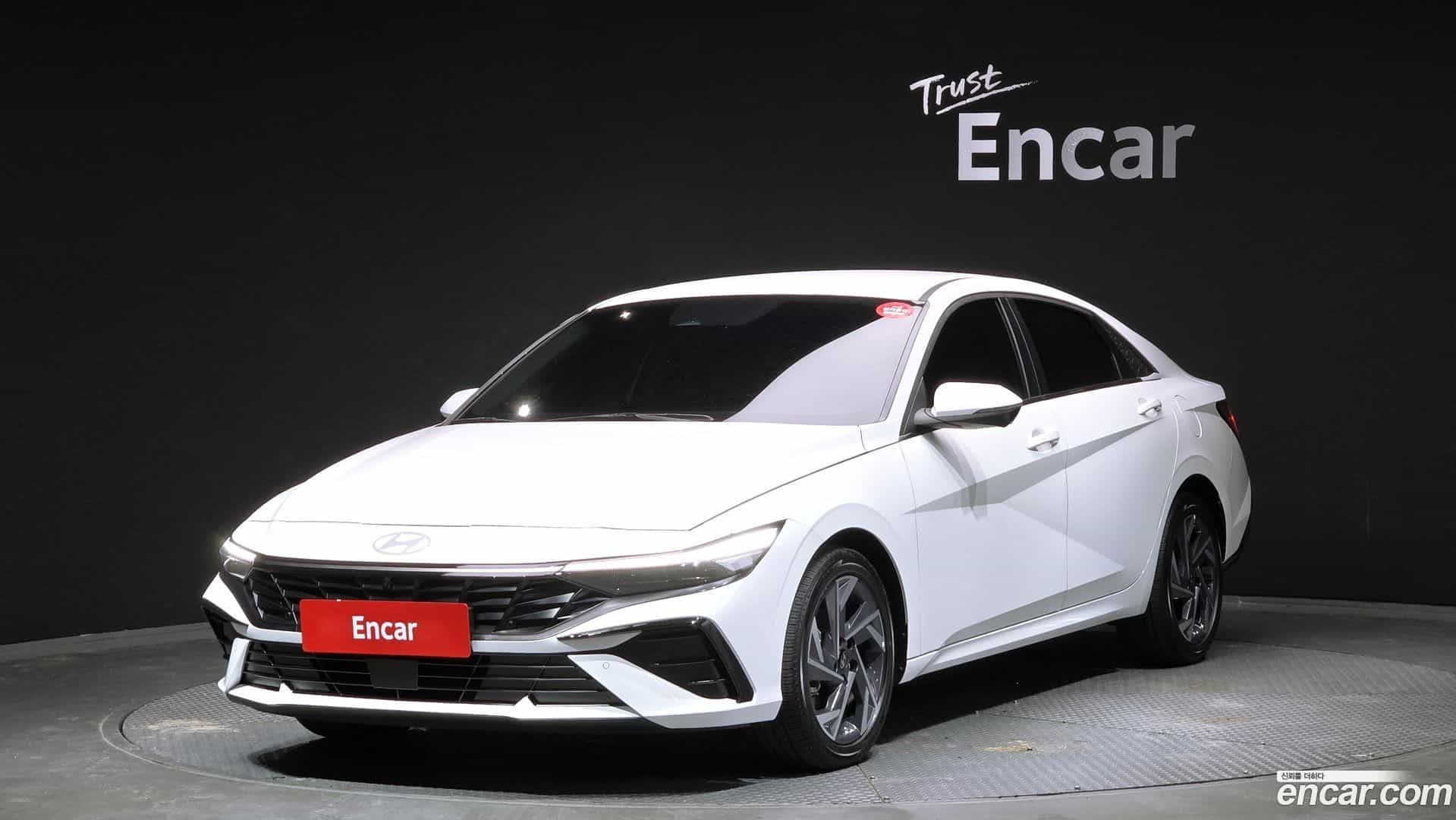 AVANTE Hyundai 2025.6-OUTER-001