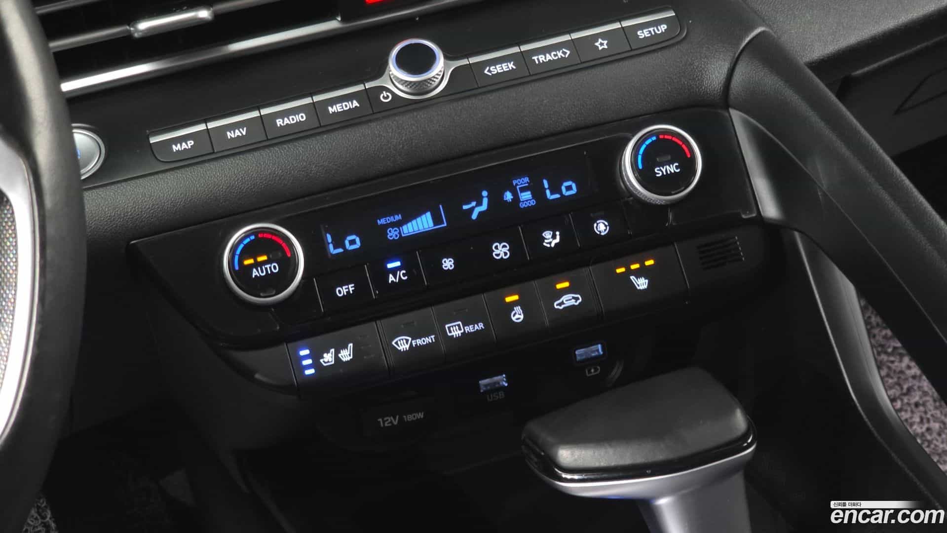 AVANTE Hyundai 2021.2-OPTION-021