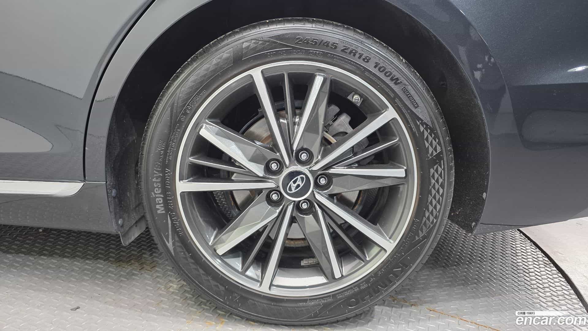 Grandeur Hyundai 2020.6-OUTER-005