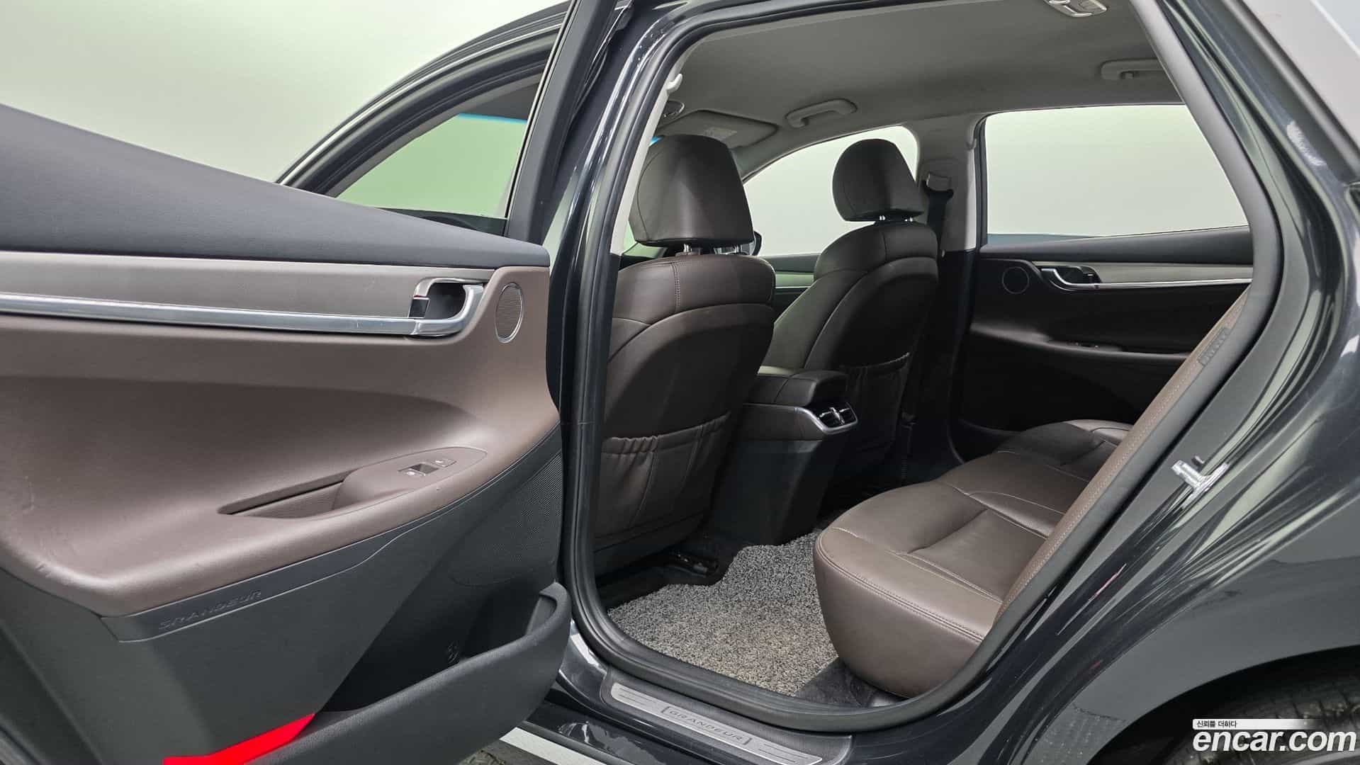 Grandeur Hyundai 2020.6-OPTION-020