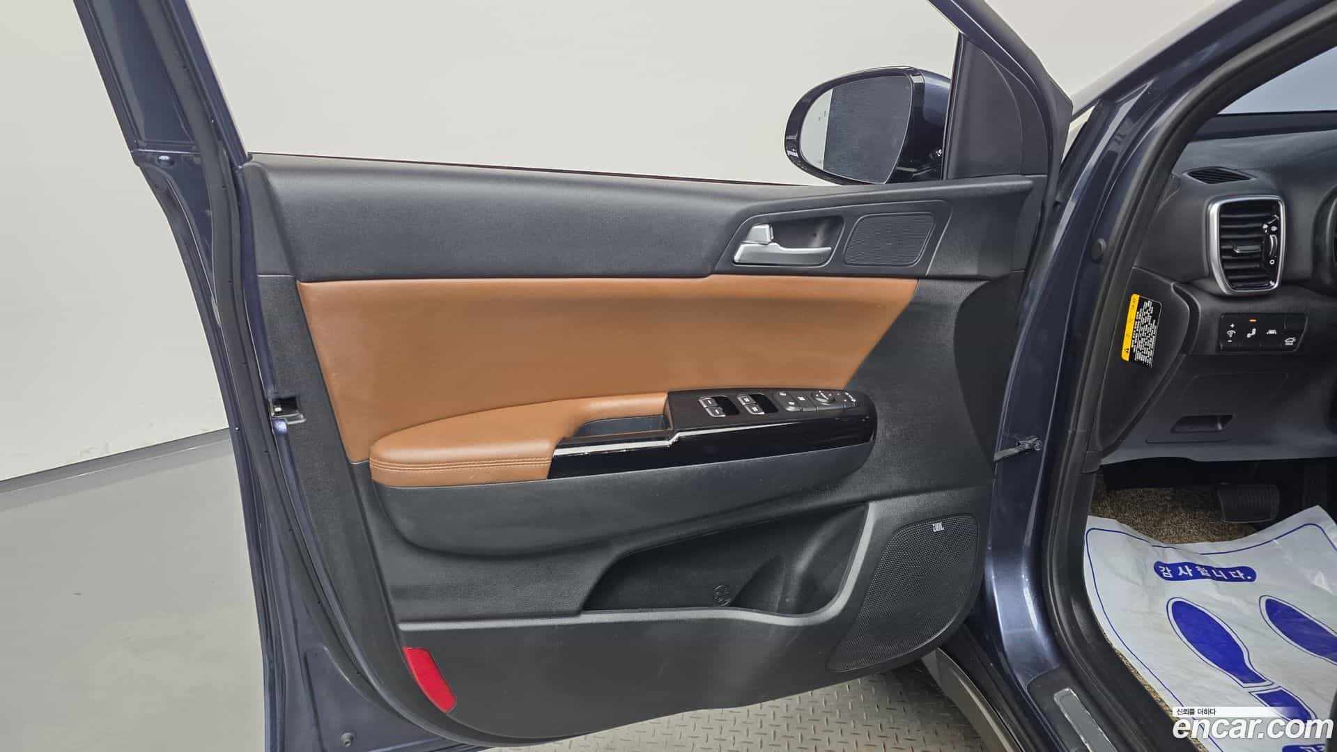 Sportage Kia 2019.3-INNER-034