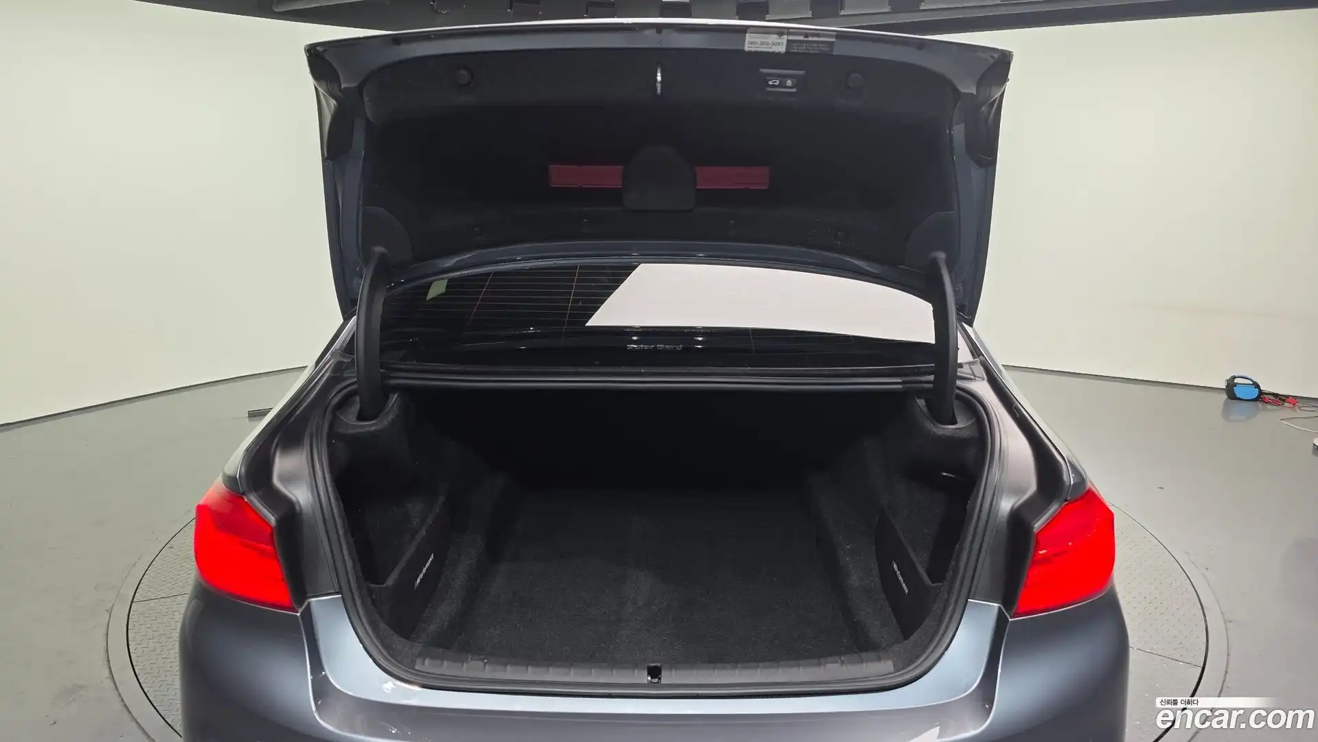 5-Series BMW 2018.3-OPTION-024
