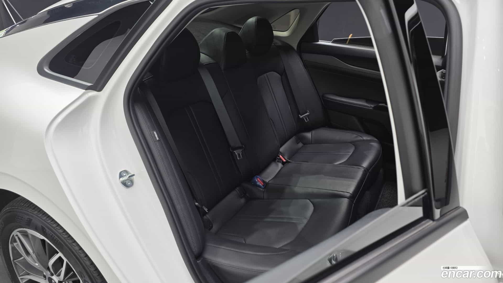 K5 Kia 2023.3-OPTION-015