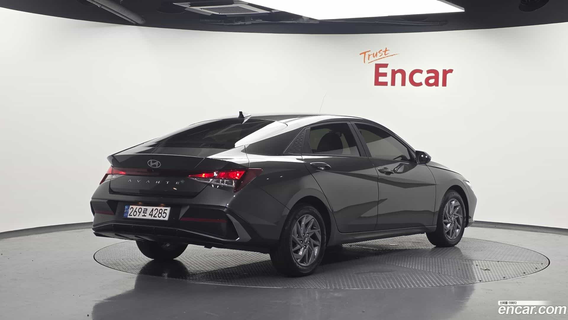 AVANTE Hyundai 2023.6-OUTER-002