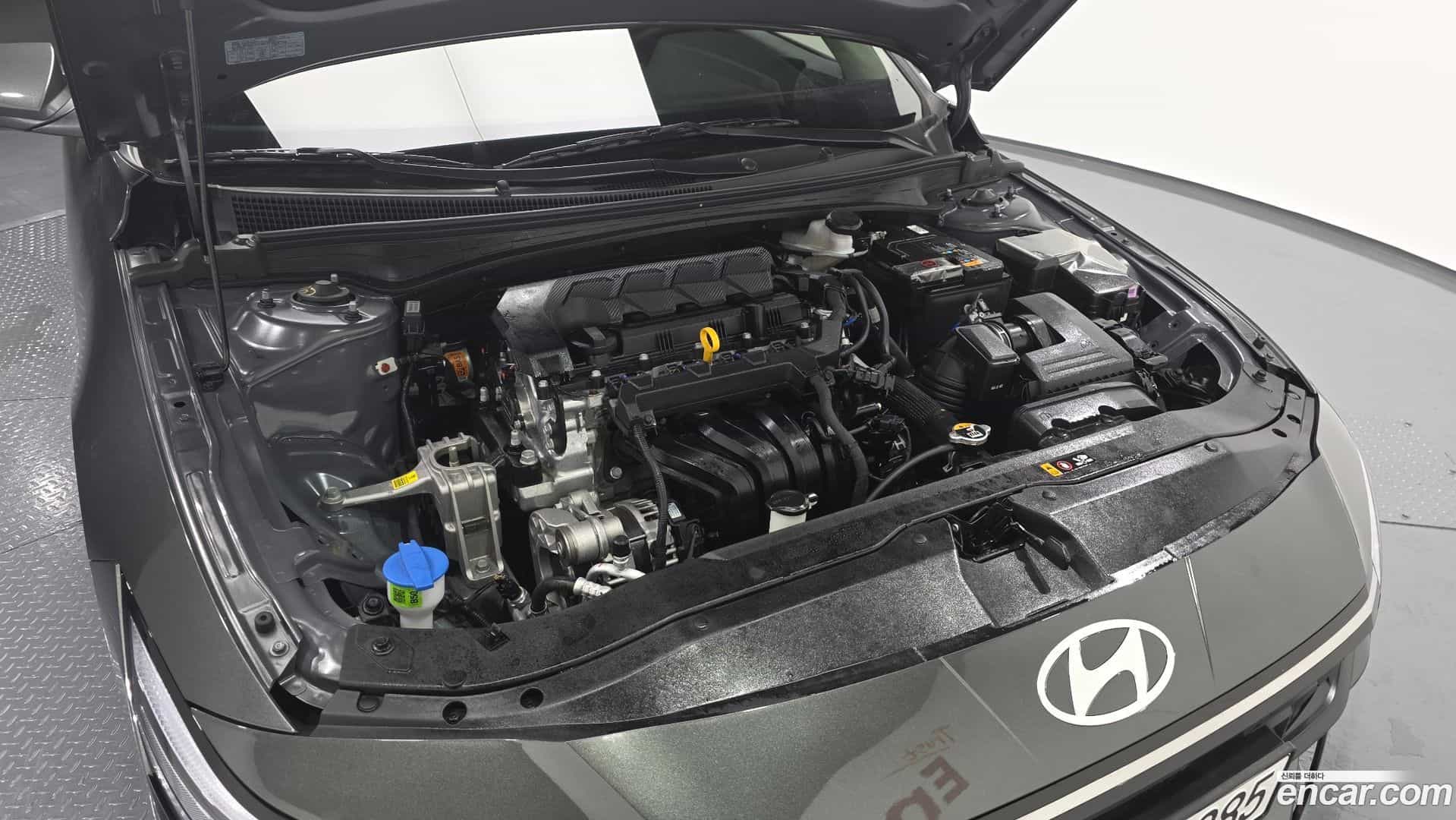 AVANTE Hyundai 2023.6-OUTER-006