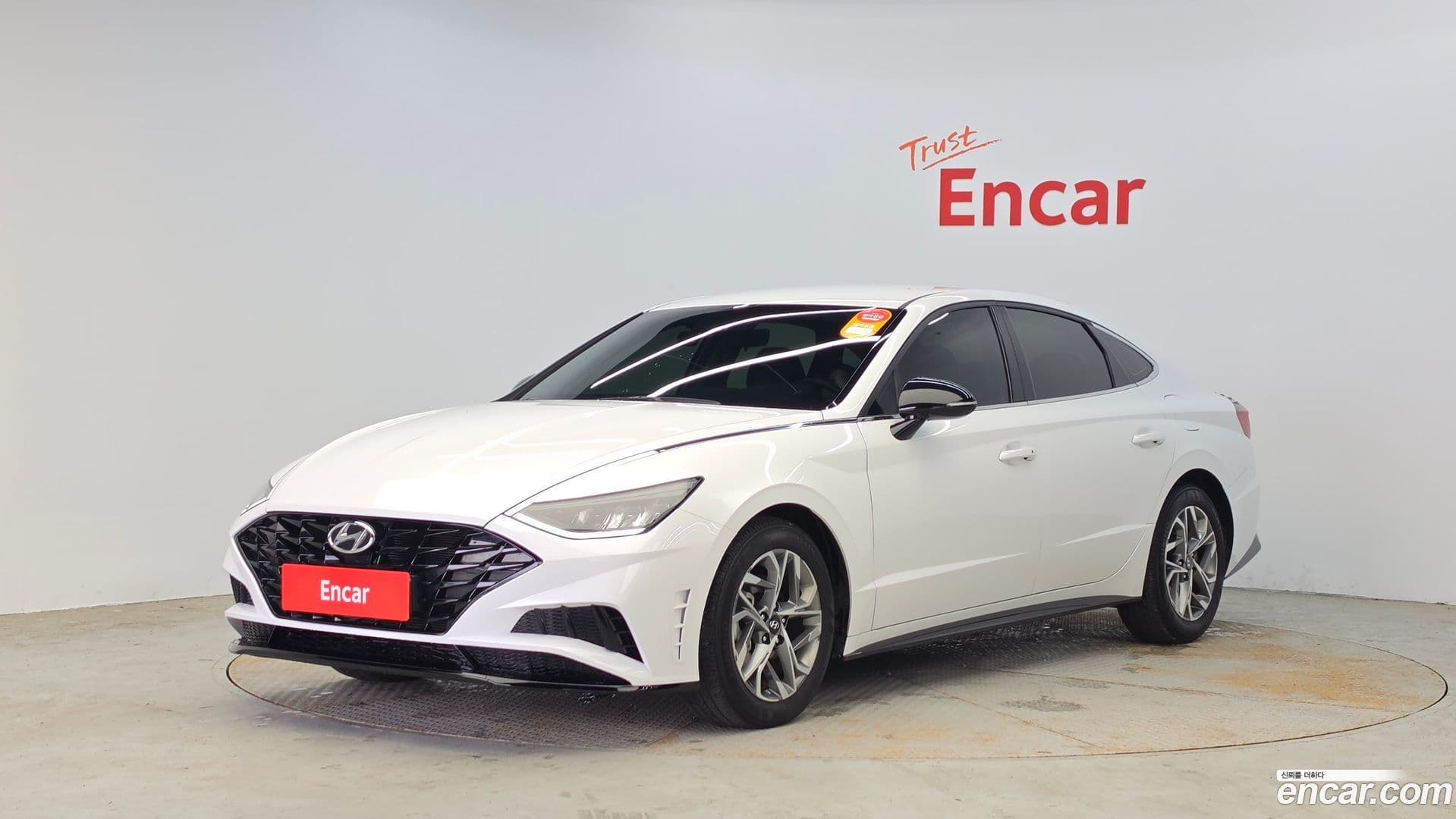 Main__Slider__Photo:Sonata Hyundai 2022.4-0