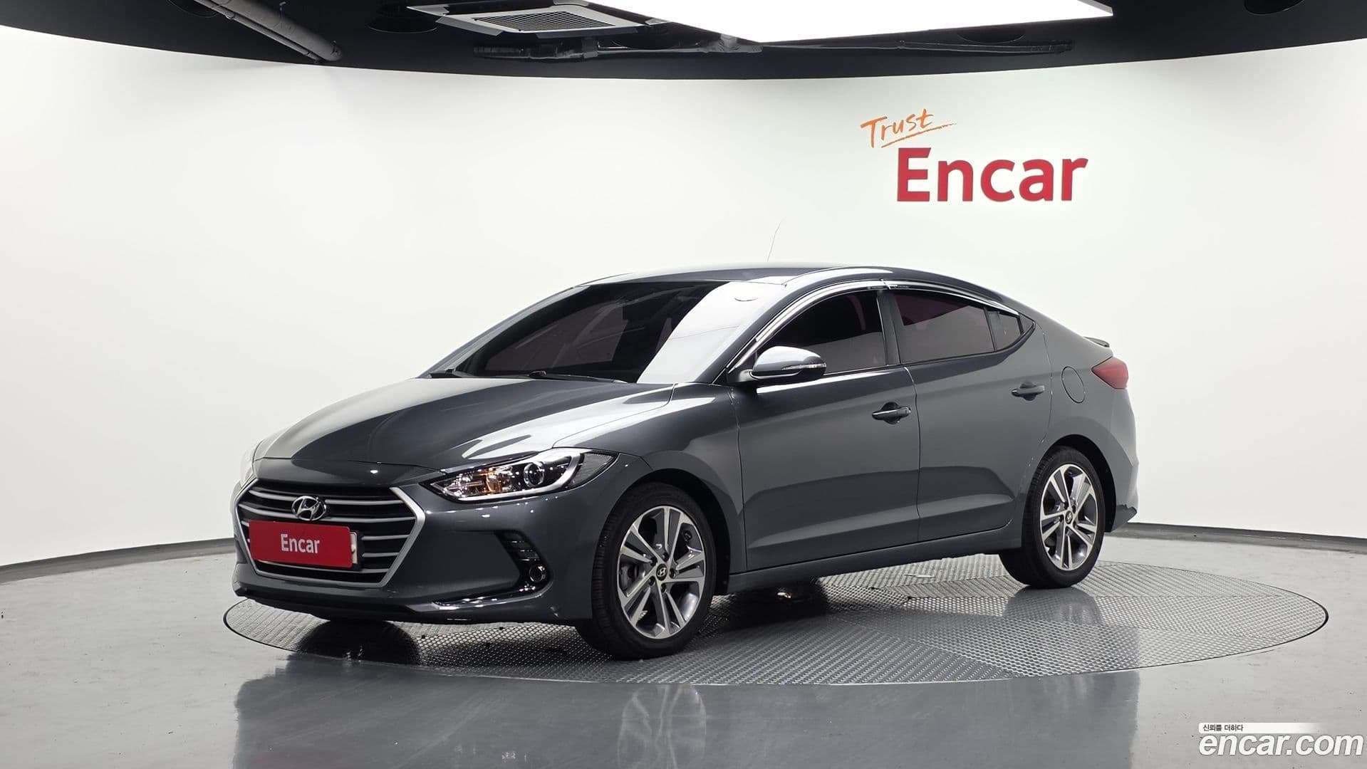 Main__Slider__Photo:AVANTE Hyundai 2017.7-0