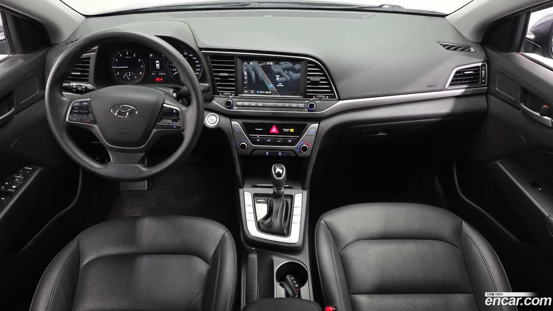 AVANTE Hyundai 2017.7-INNER-007