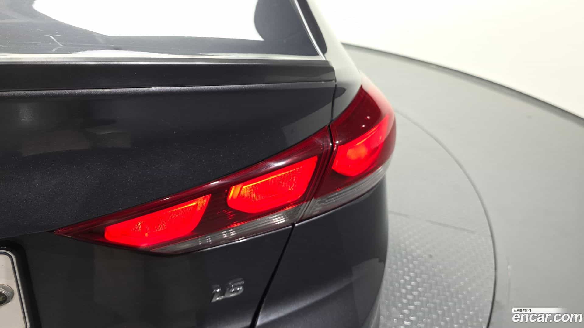 AVANTE Hyundai 2017.7-OUTER-033
