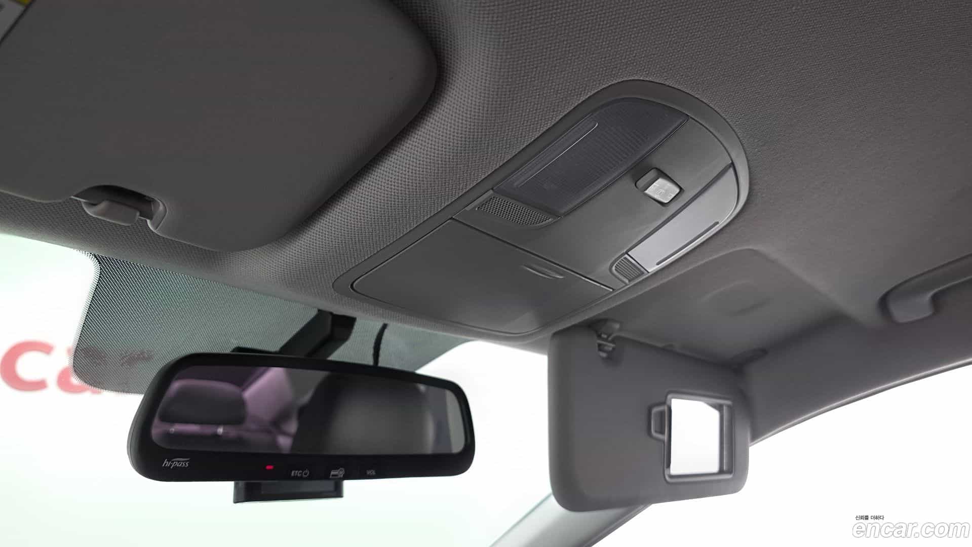 AVANTE Hyundai 2017.7-OPTION-042